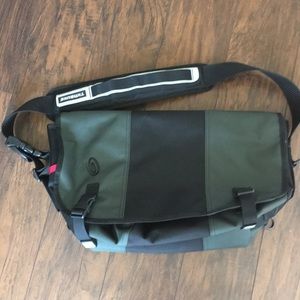 Messenger bag
